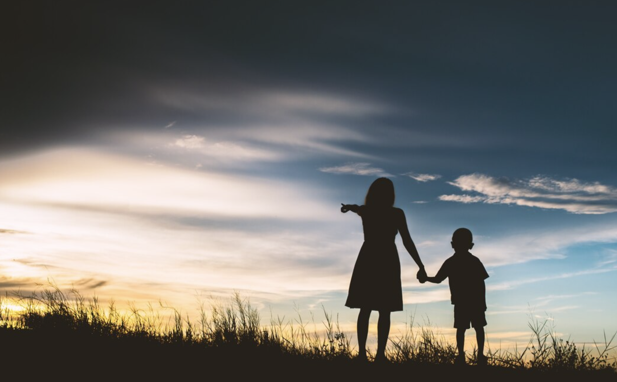 How to deal with sibling rivalry and encourage mutual cooperation